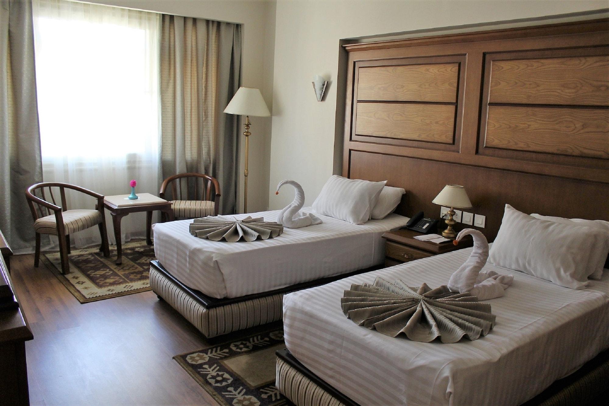 Cleopatra Hotel Каир Экстерьер фото
